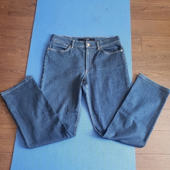 Escada Sports Linda Jeans - Picture 5 of 14